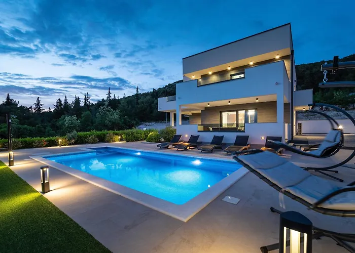 My Dalmatia - Luxury Burra With Private Pool, Jacuzzi And Sports Court *