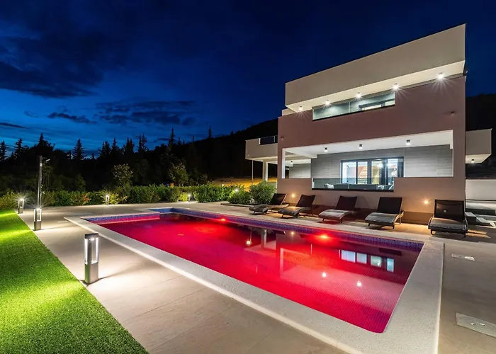 Willa My Dalmatia - Luxury Burra With Private Pool, Jacuzzi And Sports Court *