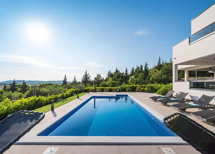 My Dalmatia - Luxury Burra With Private Pool, Jacuzzi And Sports Court Stankovci (Zadar)