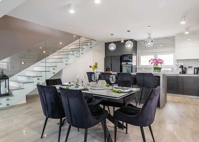 My Dalmatia - Luxury Burra With Private Pool, Jacuzzi And Sports Court