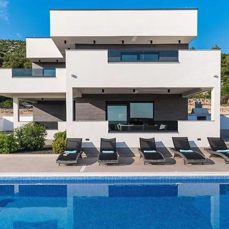 My Dalmatia - Luxury Burra With Private Pool, Jacuzzi And Sports Court * Stankovci (Zadar)