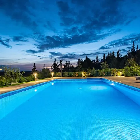 My Dalmatia - Luxury Burra With Private Pool, Jacuzzi And Sports Court فيلة *
