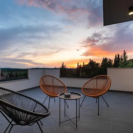 My Dalmatia - Luxury Burra With Private Pool, Jacuzzi And Sports Court * Stankovci (Zadar)
