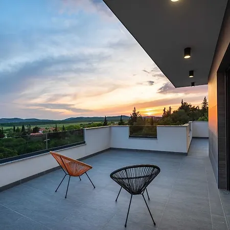 My Dalmatia - Luxury Villa Burra With Private Pool, Jacuzzi And Sports Court Stankovci (Zadar)