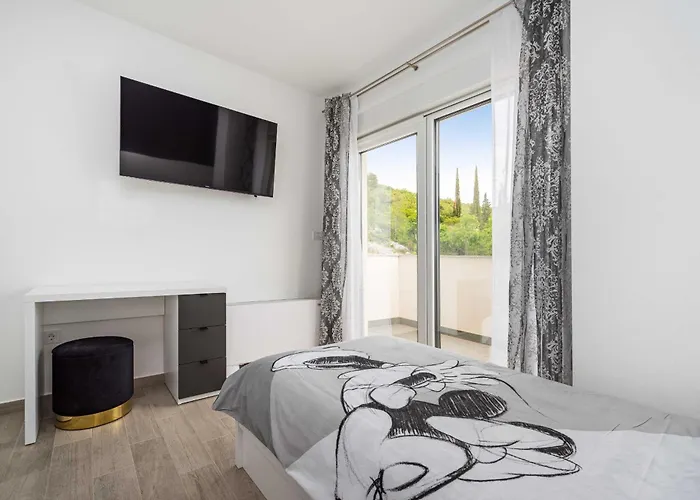 Вилла My Dalmatia - Luxury Burra With Private Pool, Jacuzzi And Sports Court