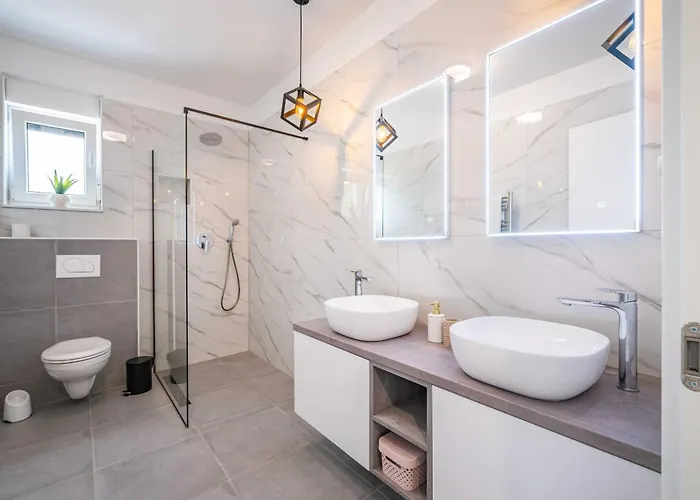 My Dalmatia - Luxury Burra With Private Pool, Jacuzzi And Sports Court Вилла *